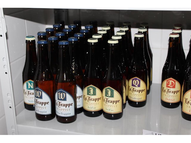 Speciaal bieren la trappe. ruim 70 flessen. - afbeelding 3 van  3
