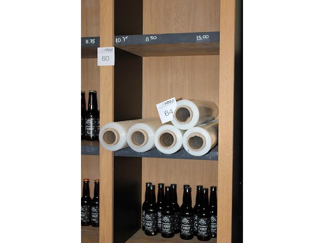 Speciaalbieren t krut in 8 schappen w.o. neipa, dubbel, tripel, quadrupel whisky infused, haizy ipa en fres... - afbeelding 2 van  2