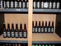 Speciaalbieren t krut in 8 schappen w.o. neipa, dubbel, tripel, quadrupel whisky infused, haizy ipa en fres... - afbeelding 3 van  5