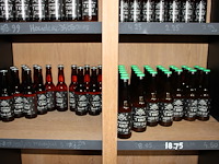 Speciaalbieren t krut in 8 schappen w.o. neipa, dubbel, tripel, quadrupel whisky infused, haizy ipa en fres... - afbeelding 4 van  5