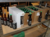Speciaalbieren t krut op 2 schappen w.o. bock, dubbel, tripel, limoncello wit en fresh hop ipa. ruim 100 fl... - afbeelding 3 van  3