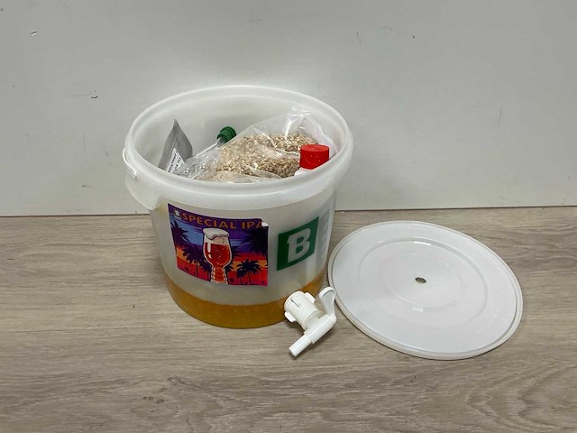 Special ipa do it self beerkit (26x) - afbeelding 1 van  3