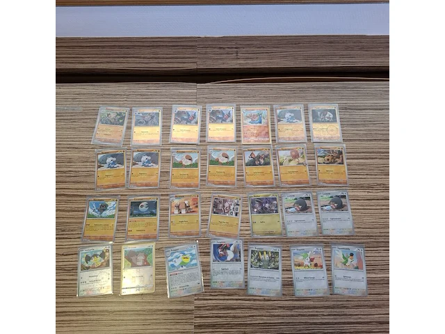Speciale glimmende italiaanse pókemon-kaarten - afbeelding 3 van  5