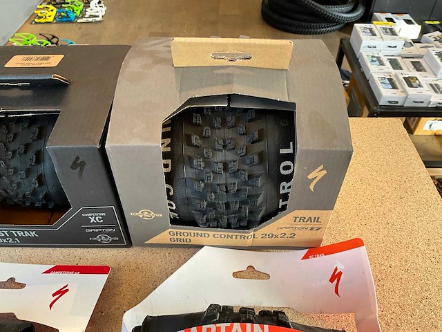 Specialized diverse fietsbanden (5x) - afbeelding 5 van  6