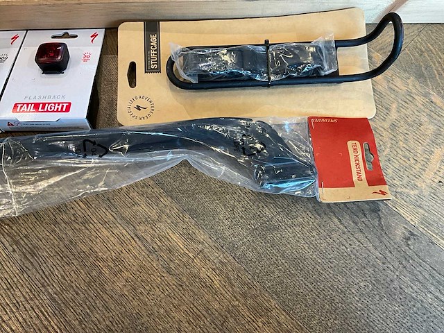 Specialized diverse fietsonderdelen (6x) - afbeelding 3 van  4