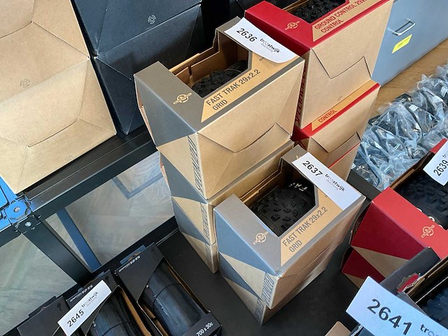 Specialized fast trak grid fietsband - 29x2.2 (3x) - afbeelding 4 van  4