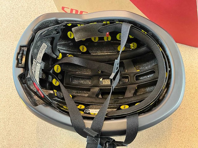 Specialized mode fietshelm - m - afbeelding 5 van  7