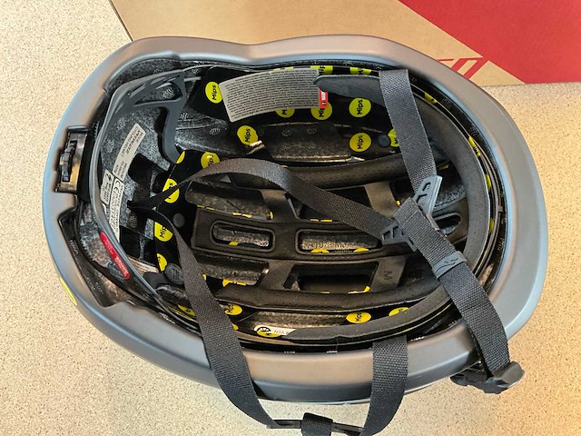 Specialized mode fietshelm - m - afbeelding 5 van  6