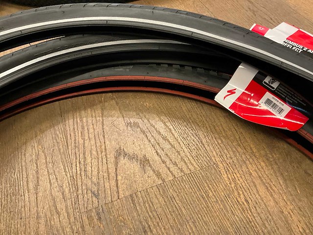 Specialized nimbus 2 armadillo reflect fietsband - 700x45c (3x) - afbeelding 5 van  5