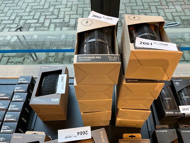 Specialized pathfinder pro fietsband - 700x42c (5x) - afbeelding 3 van  3