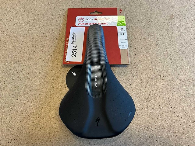 Specialized phenom expert w/mimic zadel - 155mm - afbeelding 1 van  3