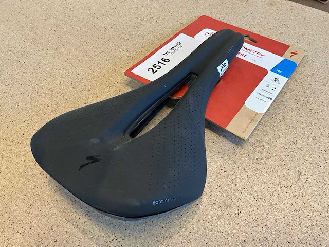Specialized phenom expert zadel - 143mm - afbeelding 2 van  3