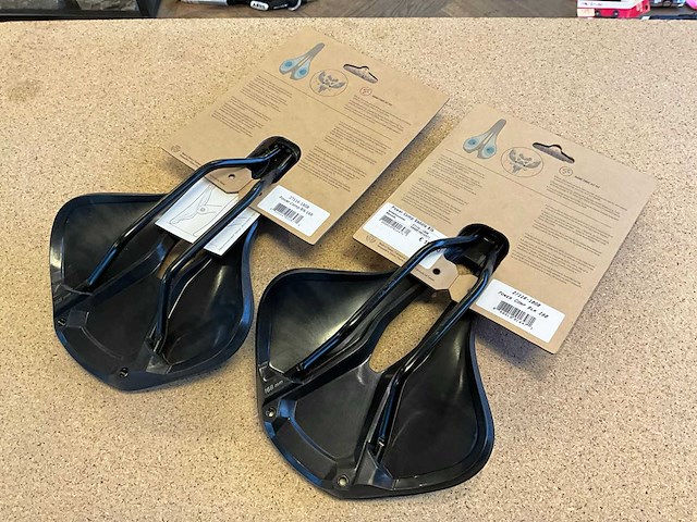 Specialized power comp zadel - 168mm (2x) - afbeelding 3 van  3