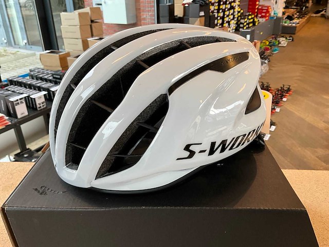 Specialized prevail 3 fietshelm - m - afbeelding 2 van  6