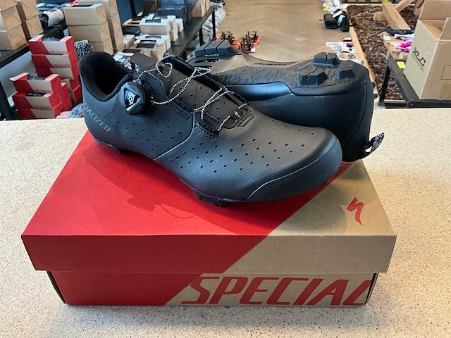 Specialized recon 1.0 fietsschoen - maat: 41 - afbeelding 1 van  5