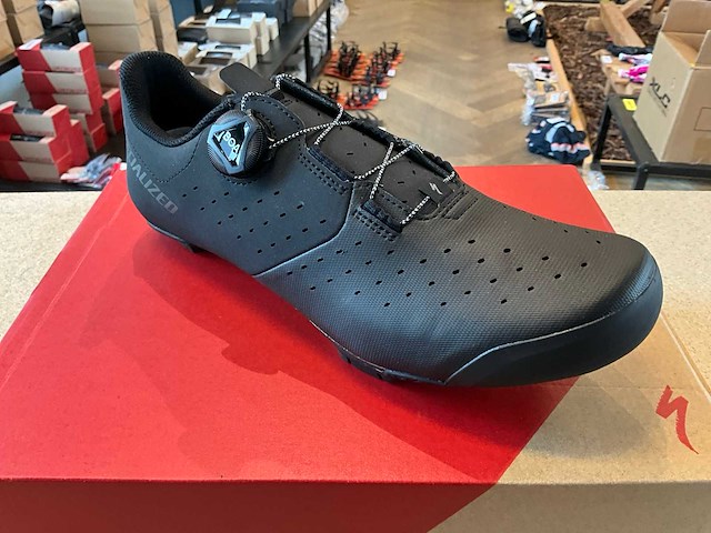 Specialized recon 1.0 fietsschoen - maat: 42 - afbeelding 2 van  5