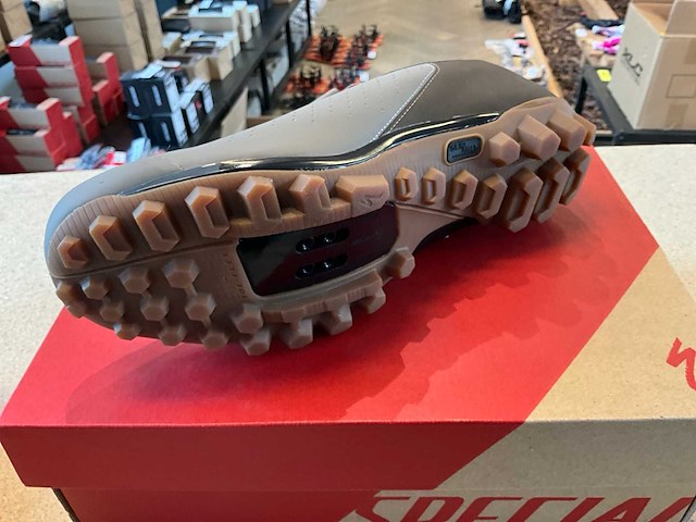 Specialized recon 1.0 fietsschoen - maat: 44 - afbeelding 4 van  5