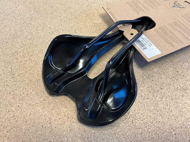 Specialized romin evo comp gel zadel - 155mm - afbeelding 3 van  3