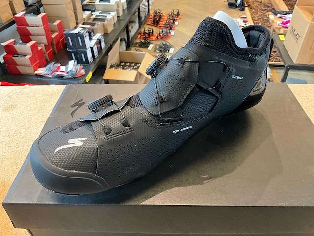 Specialized s-works ares fietsschoen - maat: 45 - afbeelding 3 van  5