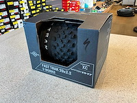 Specialized s-works fast trak fietsband - 29x2.2 (3x) - afbeelding 1 van  4