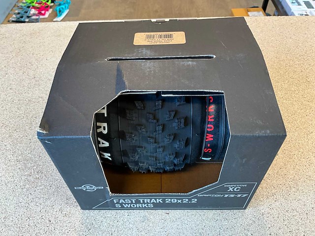 Specialized s-works fast trak fietsband - 29x2.2 (3x) - afbeelding 2 van  4