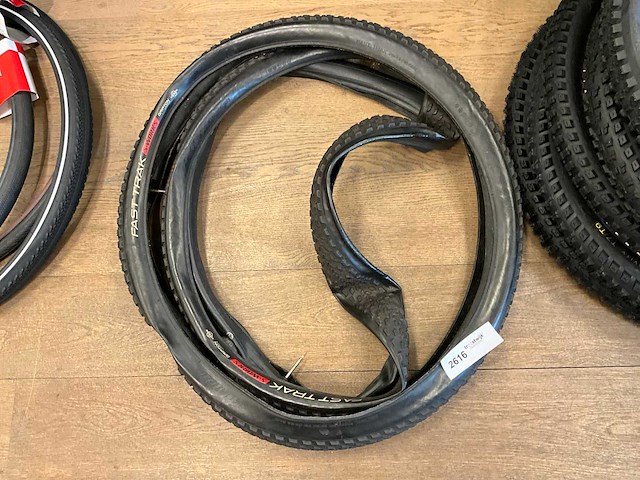 Specialized s-works fast trak gripton fietsband - 29x2.3 (2x) - afbeelding 1 van  2