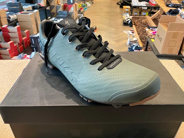 Specialized s-works recon lace fietsschoen - maat: 45 - afbeelding 2 van  5