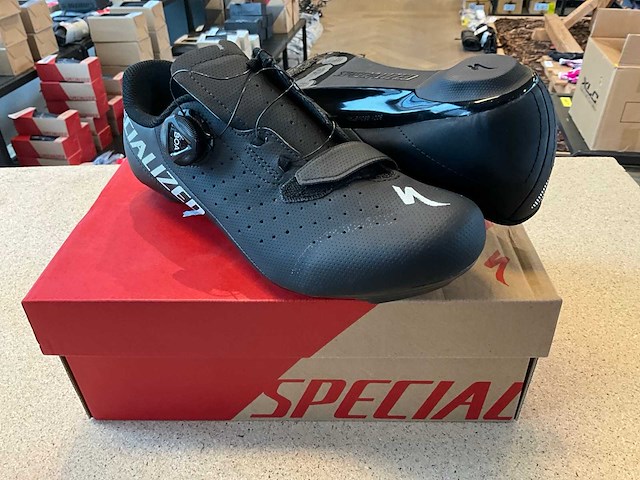 Specialized torch 1.0 fietsschoen - maat: 40 - afbeelding 1 van  4