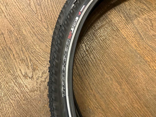 Specialized trigger sport reflect fietsband - 700x47c (2x) - afbeelding 3 van  3