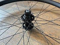 Specialized wiel 584x30 - afbeelding 2 van  3