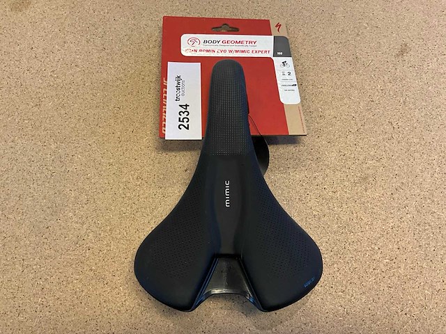 Specialized wmn romin evo w/mimic expert zadel - 168mm - afbeelding 1 van  3