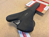 Specialized wmn romin evo w/mimic pro zadel - 155mm - afbeelding 1 van  3