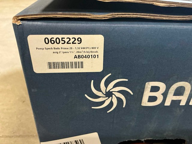 Speck badu prime 20 gebruikte zwembadpomp - afbeelding 3 van  4