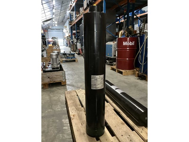 Specma - hgb1ha-250-140-0120 - hydraulische accumulator - 2020 - afbeelding 1 van  3