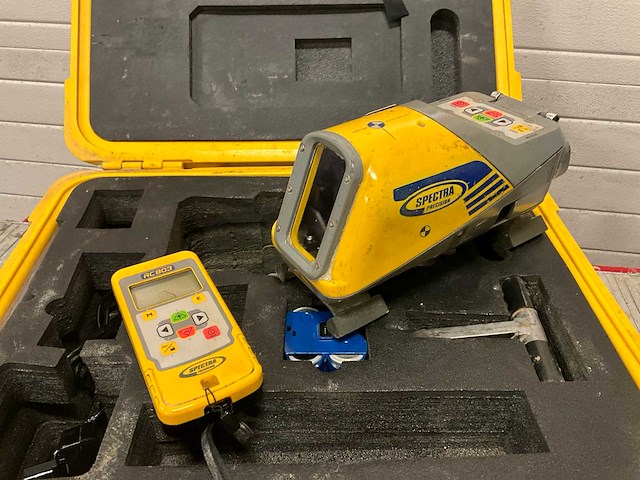 Spectra dg613 bouwlaser rioollaser - afbeelding 1 van  8