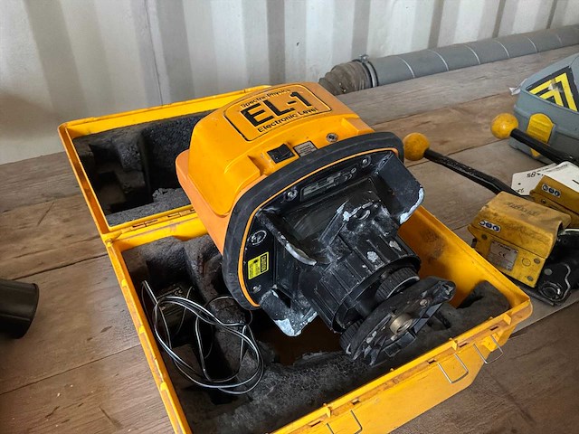 Spectra el-1 bouwlaser - afbeelding 3 van  7