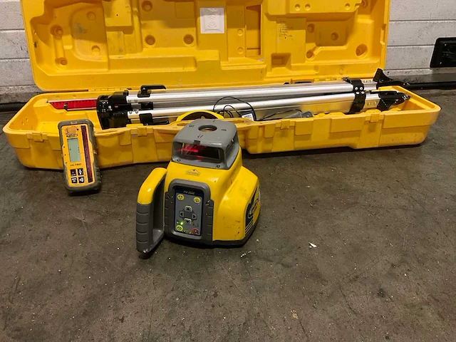 Spectra hv302 bouwlaser - afbeelding 1 van  6