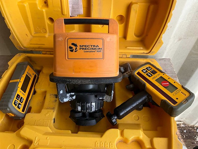 Spectra laserplane 500c bouwlaser - afbeelding 2 van  6