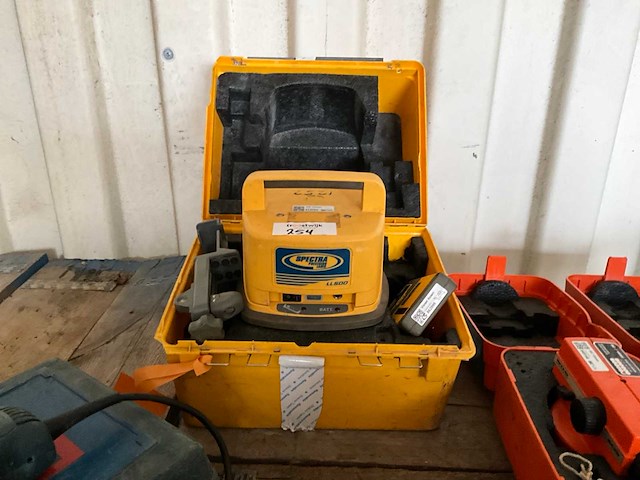 Spectra ll500 bouwlaser - afbeelding 1 van  3