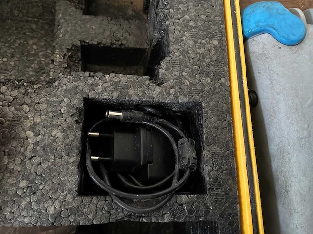 Spectra precision dg711 pijplaser - afbeelding 7 van  9