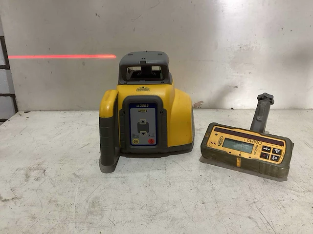 Spectra precision ll 300 s bouwlaser - afbeelding 2 van  8