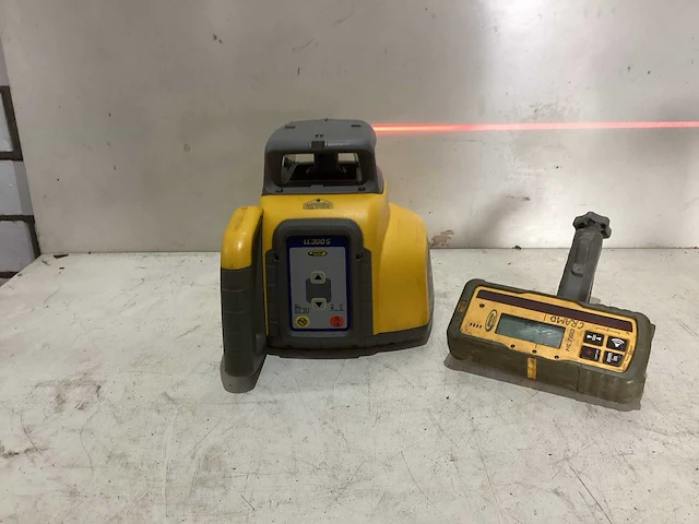 Spectra precision ll 300 s bouwlaser - afbeelding 8 van  8
