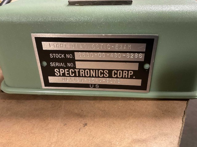Spectroline q-22 light diagnostic examinat - afbeelding 4 van  6