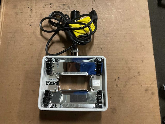Spectroline q-22 light diagnostic examinat - afbeelding 3 van  5