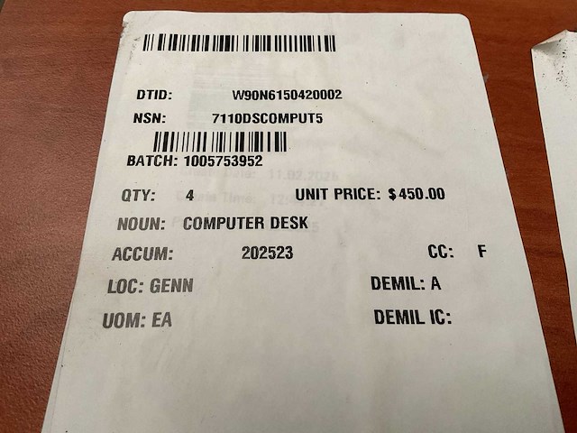 Spectrum ecs 36” leavenworth desk (2x) - afbeelding 3 van  3