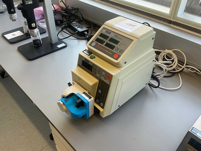 Spectrum labs krosflo digitale drukmeter en onderzoekspumo - afbeelding 1 van  7