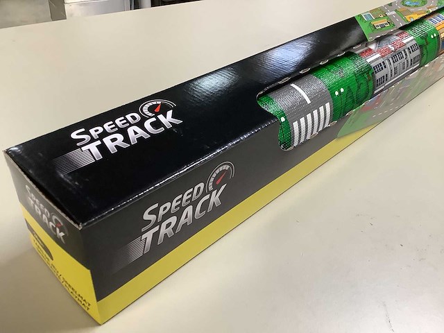 Speed track - auto speelkleed (276x) - afbeelding 3 van  8