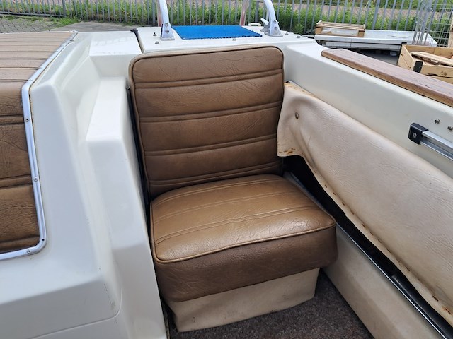 Speedboot, glastron, bayflite v-174 - afbeelding 32 van  60