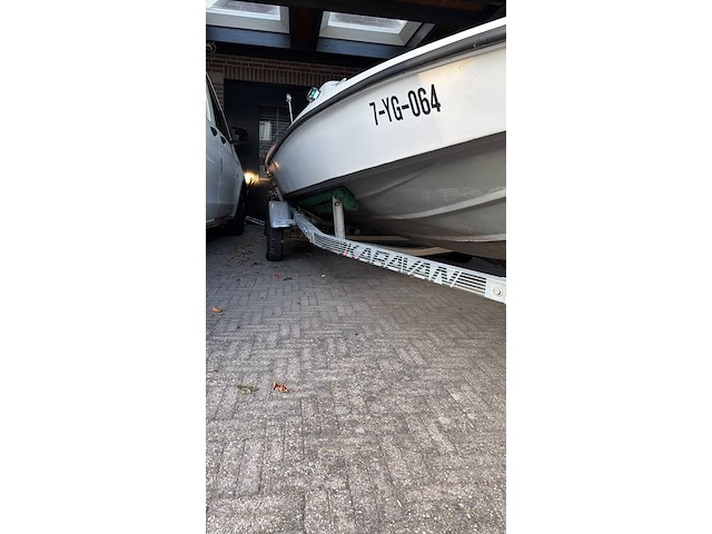 Speedboot inclusief met mercury 90 pk motor g-craft, 5400 ss - afbeelding 3 van  13