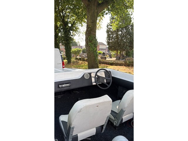 Speedboot inclusief met mercury 90 pk motor g-craft, 5400 ss - afbeelding 13 van  13